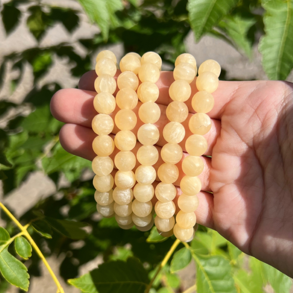 Bracelet 8mm en calcite jaune dépolie