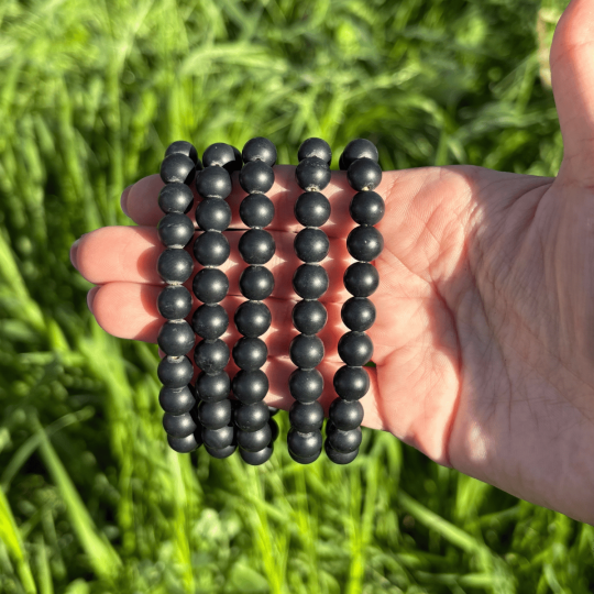 Bracelet 8mm en onyx dépoli