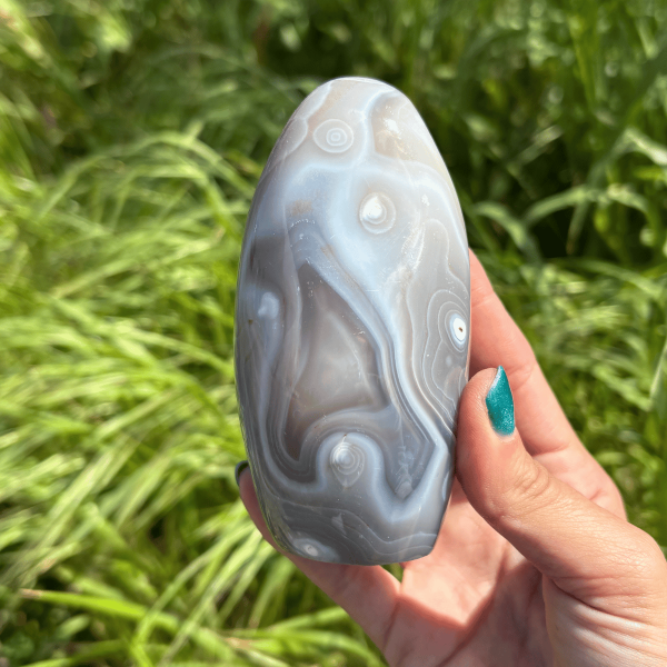 Forme libre en agate de Madagascar