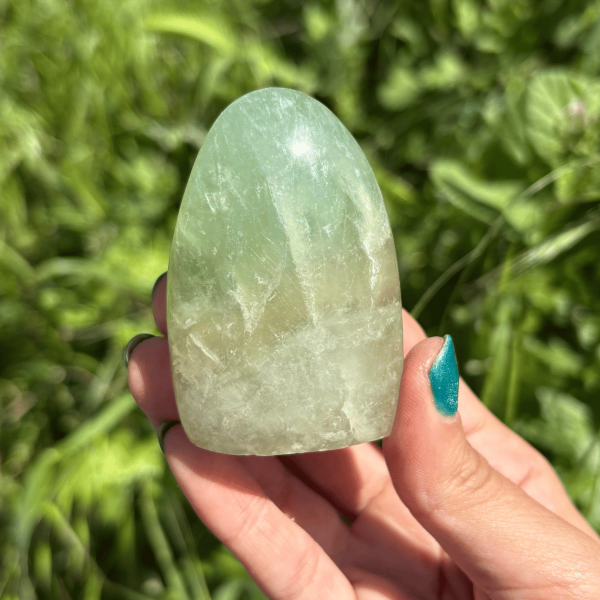 Forme libre en fluorite de Madagascar