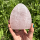 Forme libre en quartz rose de Madagascar