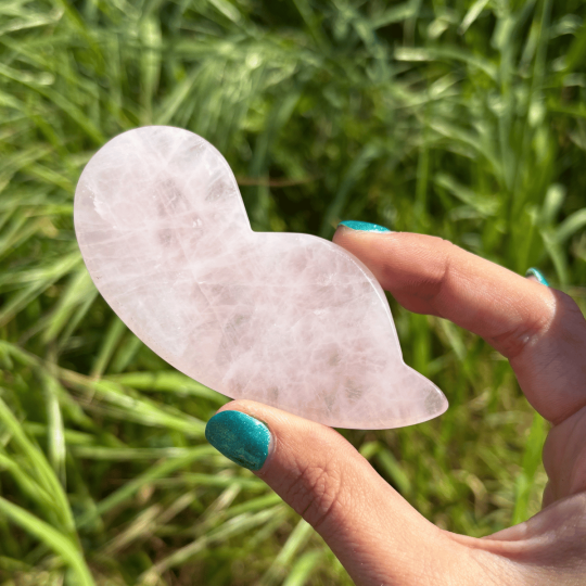 Gua Sha en quartz rose