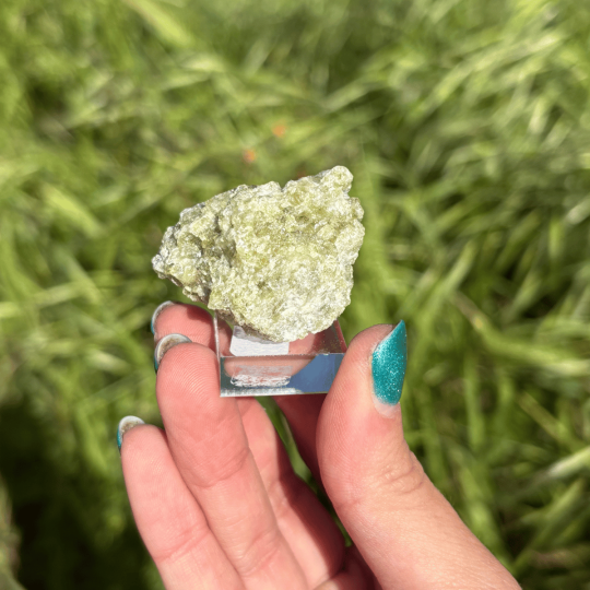 Vésuvianite du Canada