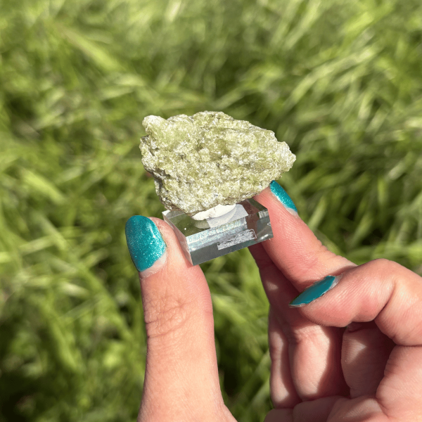 Vésuvianite du Canada