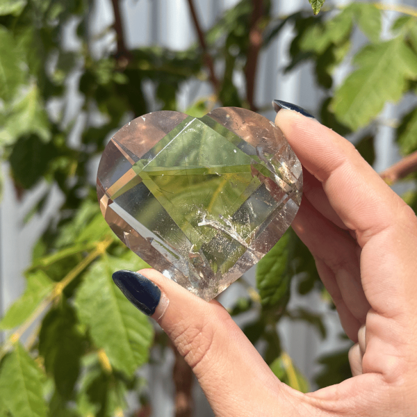 Coeur facetté en quartz fumé