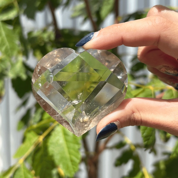 Coeur facetté en quartz fumé