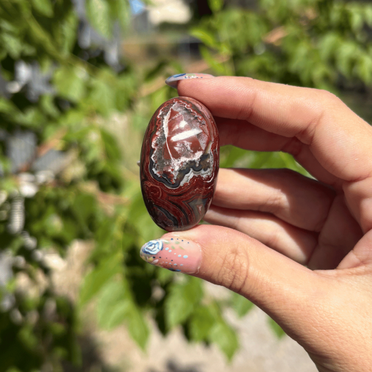 Shiva Lingam en agate crazy lace