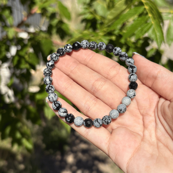 Bracelet obsidienne neige 6mm facetté