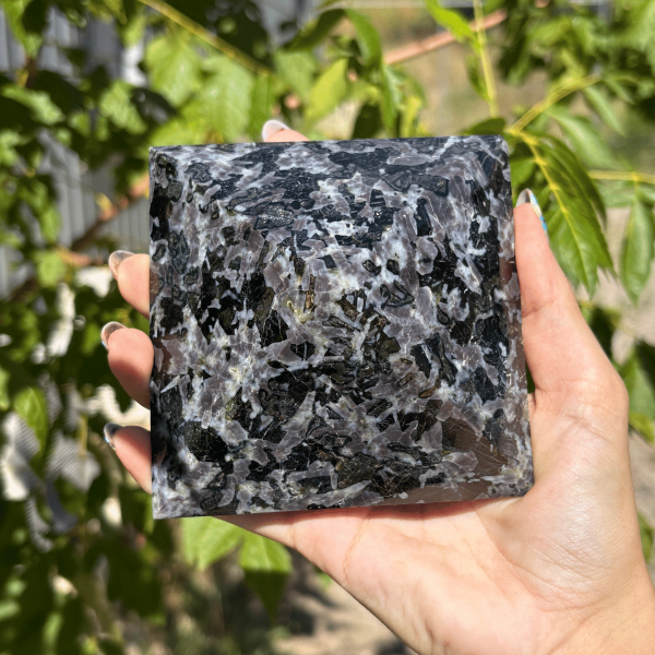 Pyramide gabbro