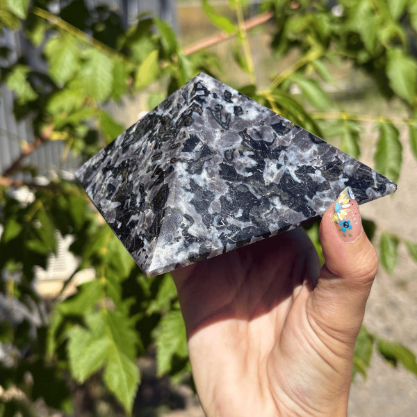 Pyramide gabbro