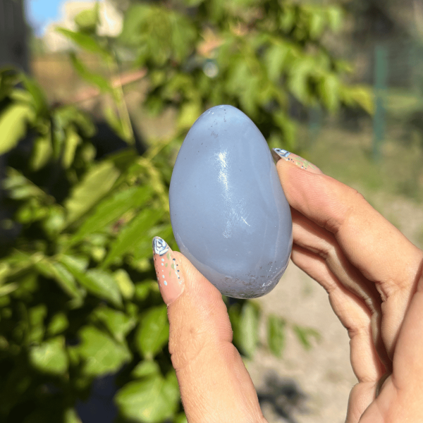 Galet en calcédoine de Turquie